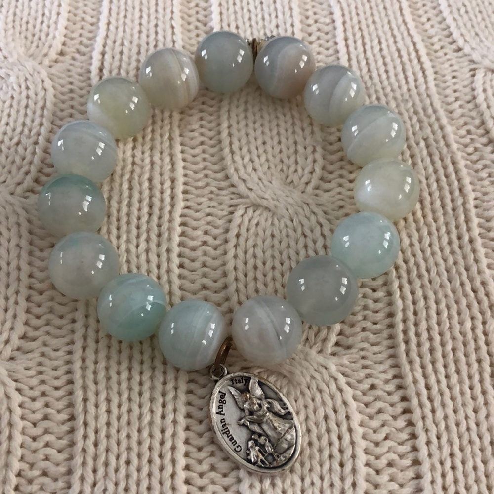 Bracelet, average wrist, genuine stones